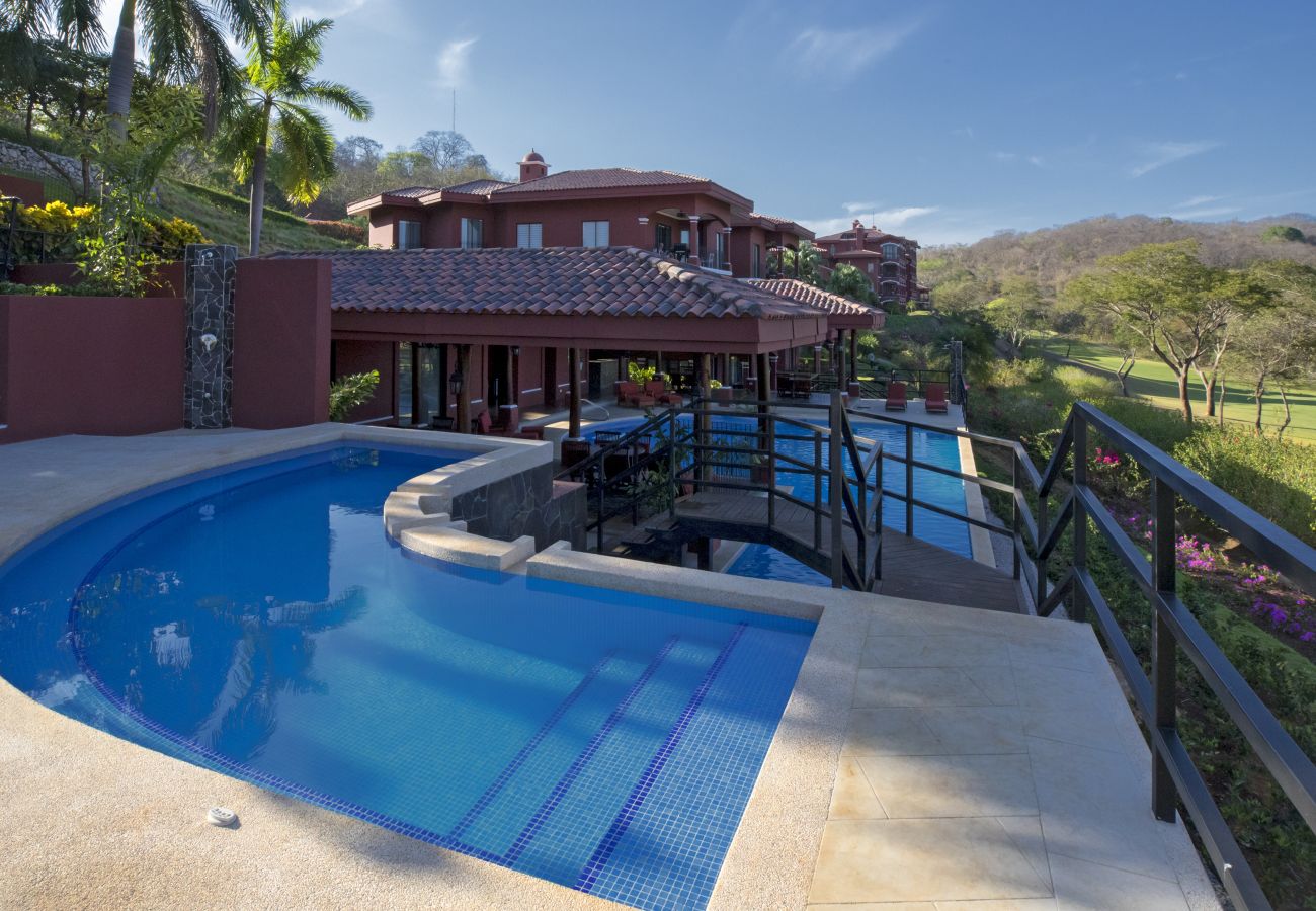 Condominium in Cabo Velas - Bougainvillea 2306 Luxury Apartment - Reserva Conchal